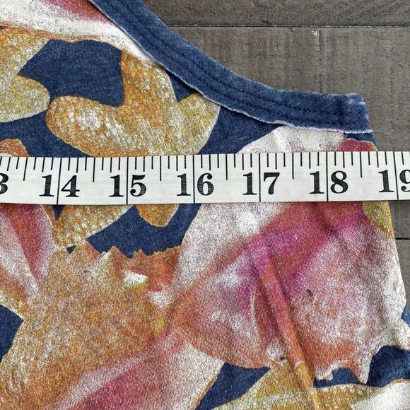 Chaser Sz Small  Womens Tank‎ Top SeaShell Star Fish Sleeveless Shirt - Picture 7 of 9